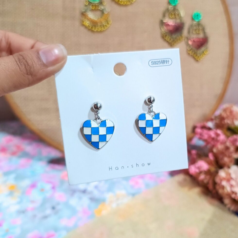 Summer Chic - Blue Checkerboard Heart Earrings-blingytrends.com