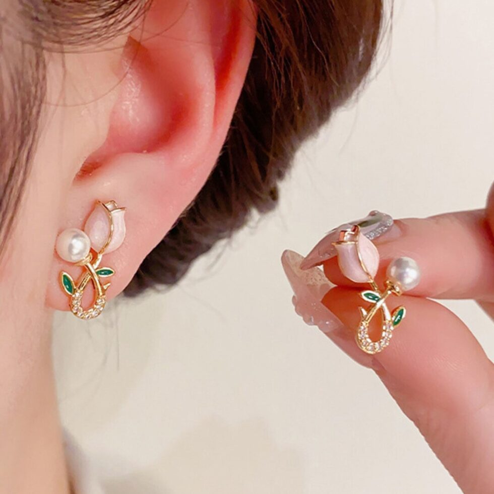 Korean Floral Pink Pearl Stud Earrings-blingytrends.com